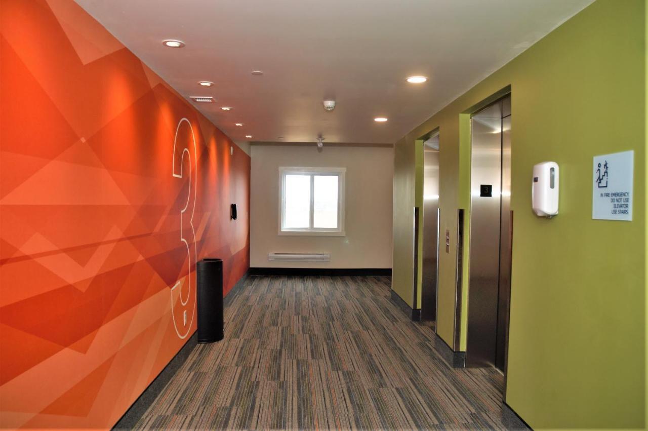 Holiday Inn Express & Suites - Edmonton Sw - Windermere By Ihg Bagian luar foto