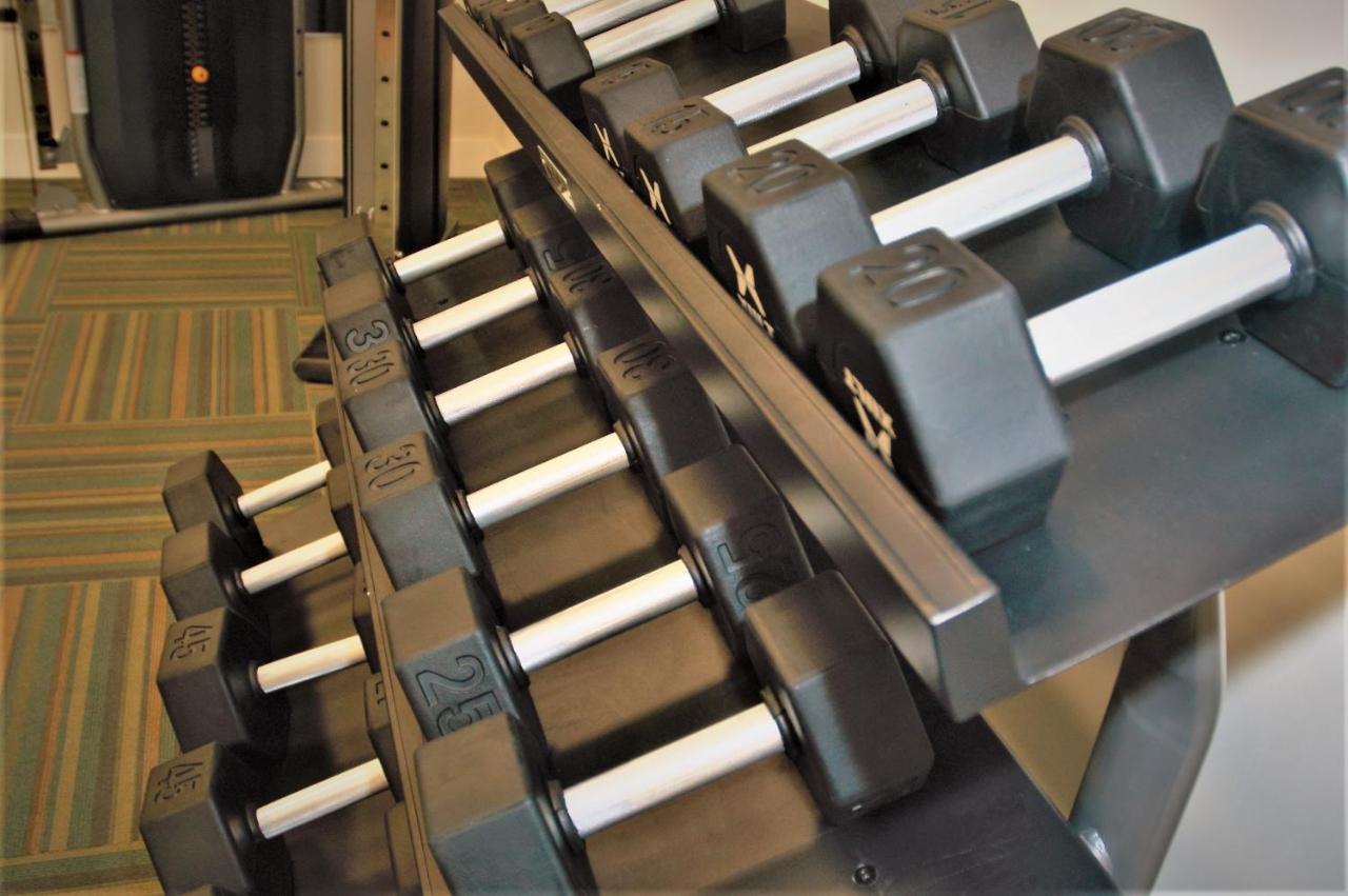 Holiday Inn Express & Suites - Edmonton Sw - Windermere By Ihg Bagian luar foto
